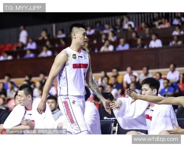 2019年CBA季前赛精彩回放广东队对阵新疆队全场录像分析 2019年CBA季前赛精彩回放广东队对阵新疆队全场录像分析