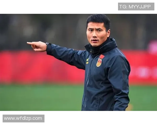 祝愿！我国男足32岁名将转会，曾是联赛最佳后卫，现在加盟中超新贵